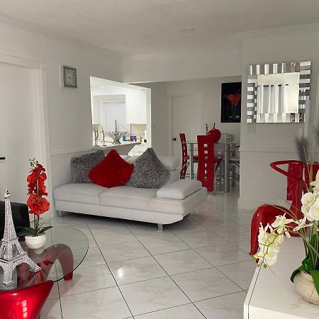 Apartamento Beautiful House 7 Min From Miami Airport W Free Parking Exterior foto