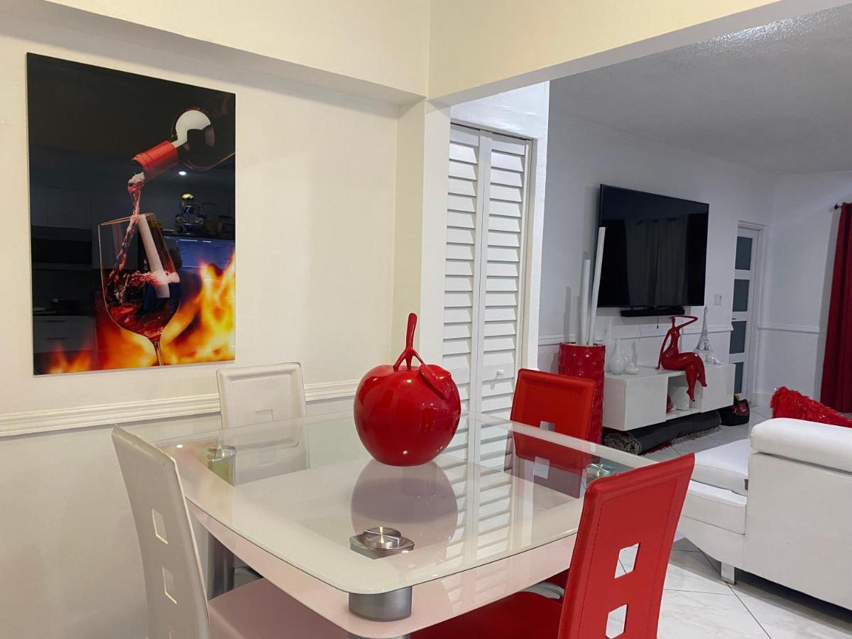 Apartamento Beautiful House 7 Min From Miami Airport W Free Parking Exterior foto